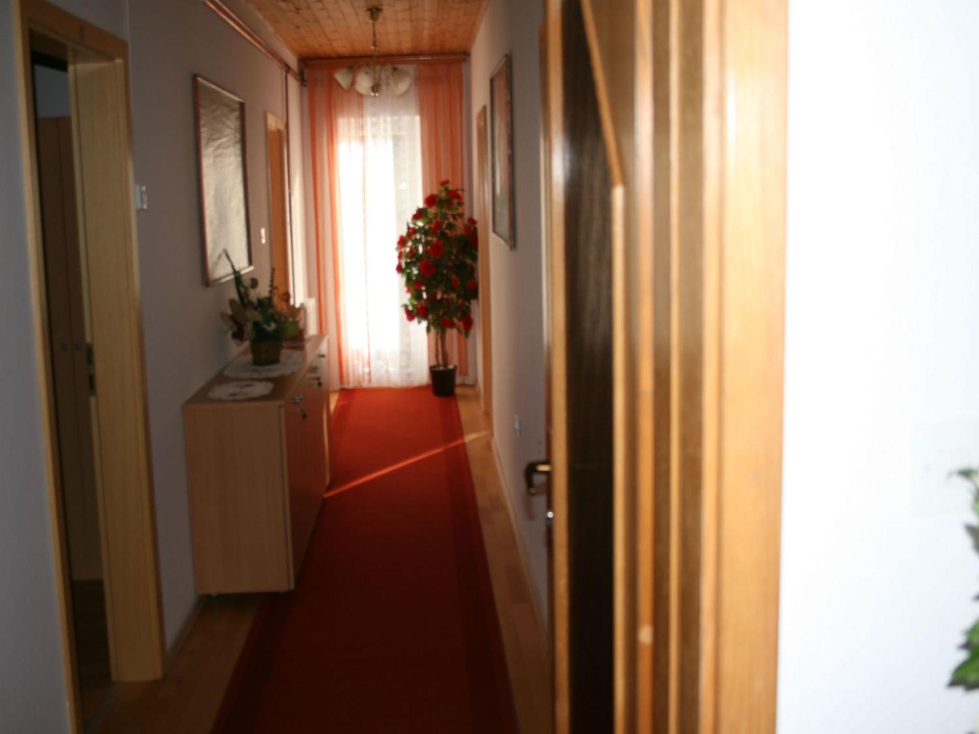 Adriana Guesthouse Jezerce Værelse billede